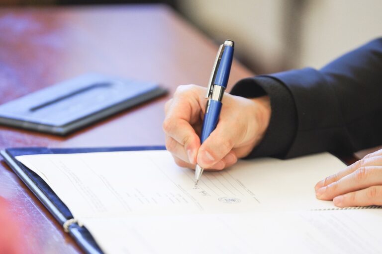 Lire la suite à propos de l’article Pétition : Maintien de la rémunération à 100% en CMO – Abrogation du jour de carence